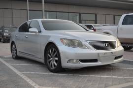 Lexus LS 460