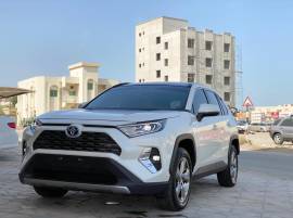 Toyota RAV4 Hybrid (first owner) 2020