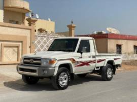 Toyota Land Cruiser (Shas) 2014 GCC model 