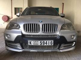 BMW X5 4.8i   V8 