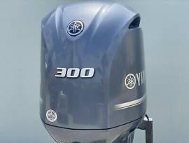 For Sale Yamaha Four Stroke 300HP Outboard Engine, مركبات ثقيلة, مكينة